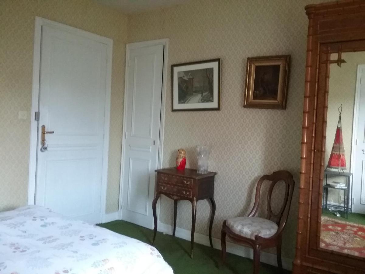Vic-sur-Cère Le Kino Panorama Bed & Breakfast エクステリア 写真