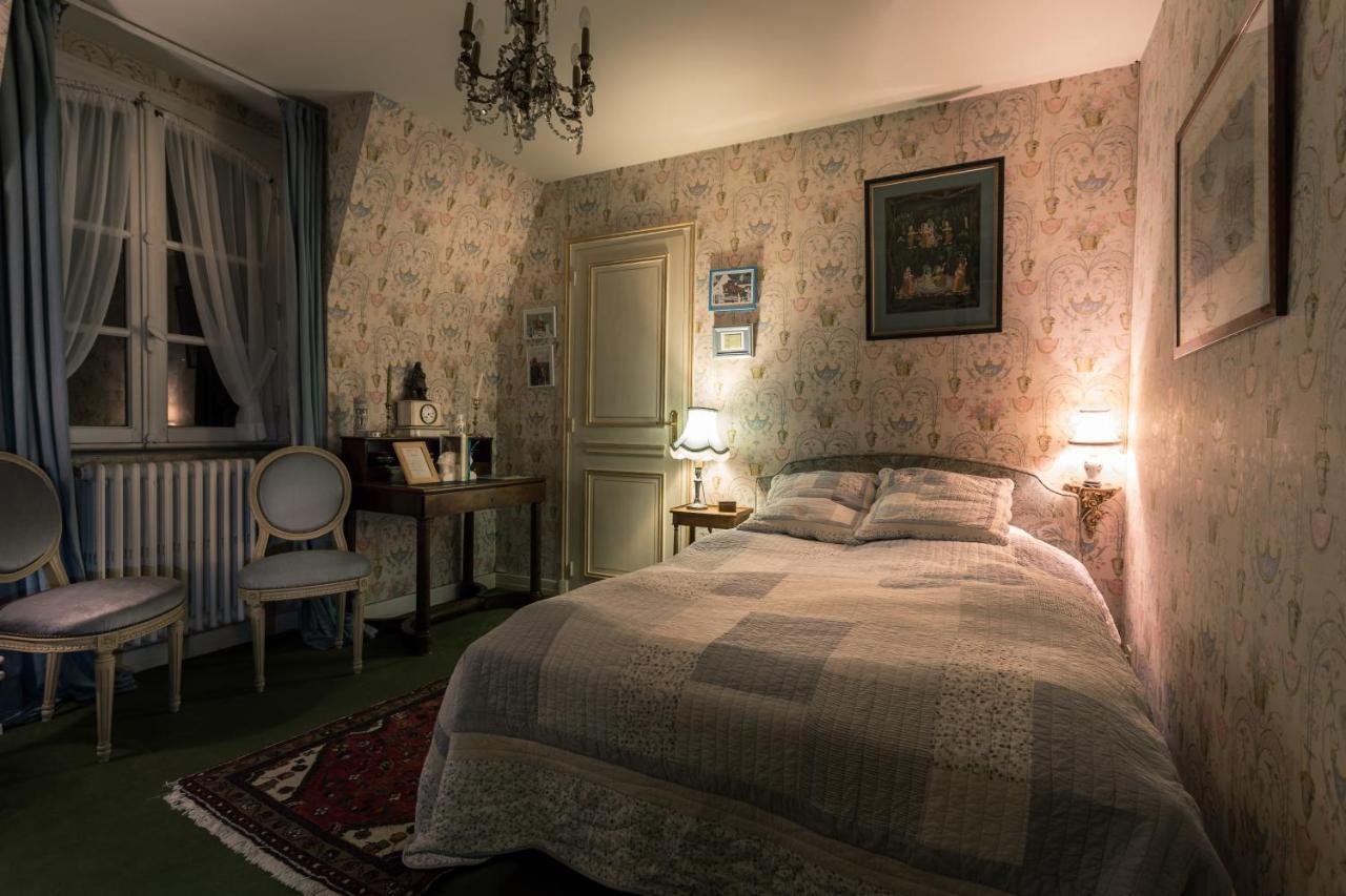 Vic-sur-Cère Le Kino Panorama Bed & Breakfast エクステリア 写真