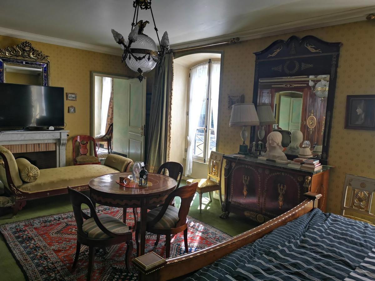 Vic-sur-Cère Le Kino Panorama Bed & Breakfast エクステリア 写真